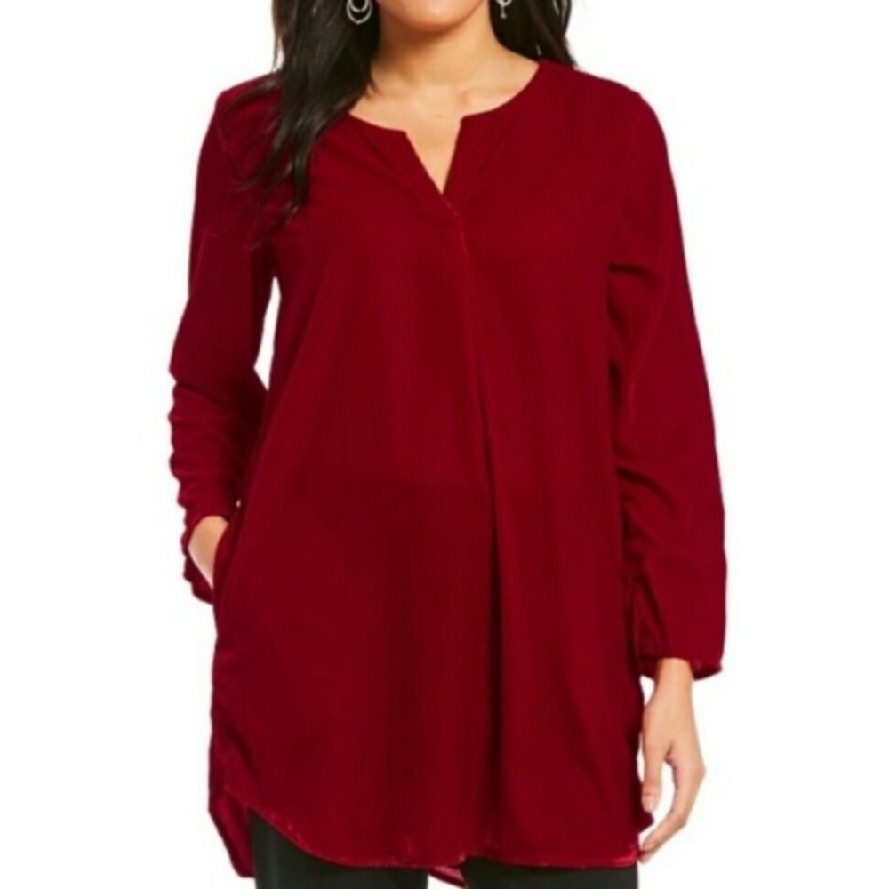 Intro. Red Velvet Tunic Size 1X NWT